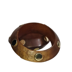 Brazalete de Resina Esmaltada Hecho a Mano, Impermeable, Ecológico y Duradero, en Colores Crema y Ámbar Marmoleados, con la Inscripción en Hindi 'Nidar' (Inmovilizado por el Miedo) - Product Image 5