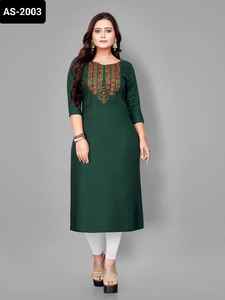 Kurtis en rayonne indienne ethnique avec motif de broderie pour un usage quotidien décontracté Saison de mariage Haute qualité Prêt à coudre - Product Image 2