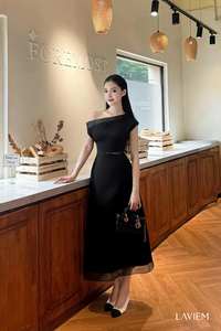 Elegante Vestido Largo Asimétrico de Un Hombro con Cinturón de Cuero Estilo Coreano para Mujer - Product Image 2