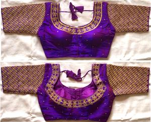 Chemisier de créateur avec séquence, codage, zari et travail manuel - Product Image 2