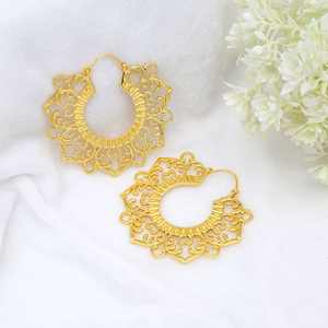 Trendy Vintage <b>Floral</b> Circle Ear <b>Hoops</b> Antique Geometric Brass Lotus Flower Shape Handmade Fashionable Drop Earrings Jewelry - Product Image 5