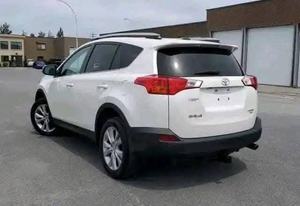 Toyota RAV4 AWD LT 2015 d'occasion, propre, conduite à gauche, intérieur foncé, premier propriétaire - Product Image 5