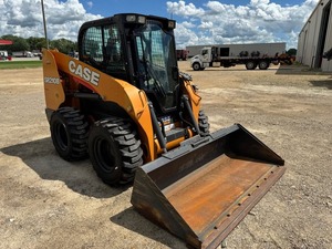 Chargeuse compacte Case SR210B d'occasion d'origine à vendre - Product Image 2