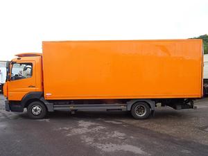 2020มือสอง MB atego 816กล่อง4X2รถบรรทุก156HP เกียร์ธรรมดา Weichai เครื่องยนต์ยูโร6ดีเซล6x4ล้อขับเคลื่อนหนักเซ็กเมนต์ต่ำ - Product Image 2