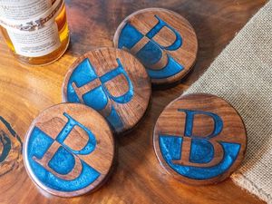 Best Quality Handmade Classic Luxury Resin Wooden Coasters Custom Color Square Durable 10mm Thick Eco-Friendly <b>Table</b> Decor - Product Image 2