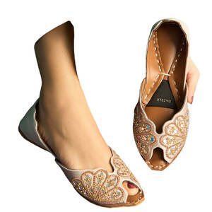 Khussa de Mujer de Alta Calidad con Bordado a Mano y Estampado, Antideslizante, de Color Sólido, Ligera, Informal, con Suela Antideslizante para Adultos - Product Image 1