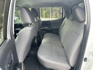 Toyota Tacoma 2WD SR5 d'occasion propre 2023 - Product Image 5