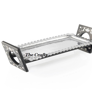 Plateau de service en acier inoxydable au design le plus récent avec support en bois et nacre, qualité de luxe, ustensiles de cuisine, plateau à chocolat en gros - Product Image 1