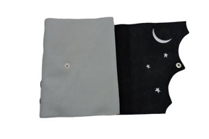 Diario de Cuero con Tachuelas de Luna y Estrella, Cuaderno de Tapa Dura, Diario de Viaje, Agenda de Oficina y Cuaderno de Dibujo para Artistas - Product Image 4