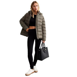 Chaquetas acolchadas de invierno para mujer al por mayor fabricante B2B chaquetas acolchadas cómodas para mujer capucha desmontable personalizada proveedor OEM - Product Image 3