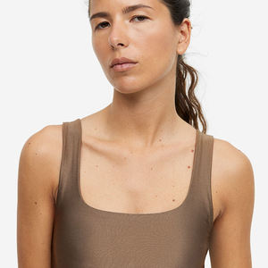 Sujetador deportivo de Yoga para entrenamiento cómodo y personalizado Top de gimnasio de alto impacto ligero sin costuras y transpirable - Product Image 2