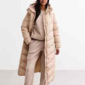 Veste matelassée camouflage unisexe d'hiver avec capuche coupe-vent et imperméable longueur régulière longue logo personnalisé sur le devant - Product Image 6