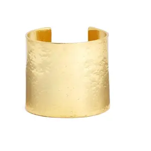 2023 Stock Christmas Jewelry sale on women Width brass bracelet cuff Unique jewelry with hammered finish Cuff For Jesus