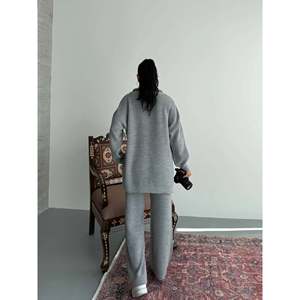 Ensemble en tricot zippé 1556 - Gris - Product Image 3