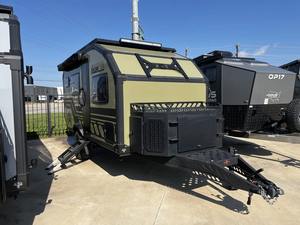 Al Aire Libre XPLORE RV X145 Aplicación de coche todoterreno de lujo para uso doméstico - Product Image 2