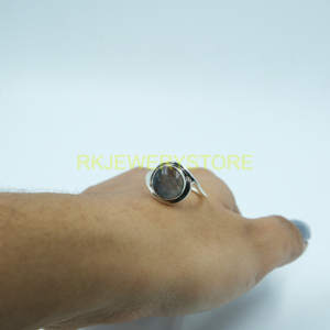Anillo de Plata de Ley 925 con Cabujón Redondo de Labradorita Natural, Hecho a Mano, Regalo para Mujer, Novia, Regalo de Navidad - Product Image 5