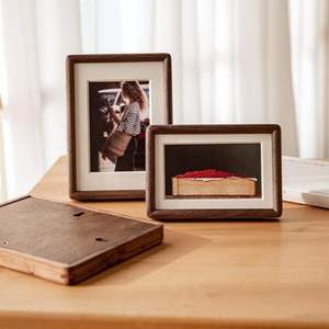 Cadre photo en bois naturel, parfait pour la photographie de la nature, décoration terreuse, tons chauds, harmonie, esthétique équilibrée - Product Image 6