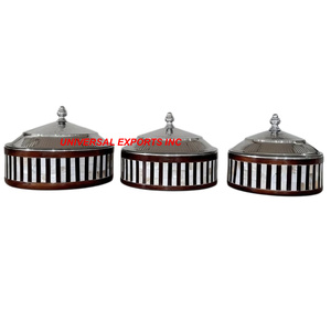 Cazuela de estilo clásico hecha a mano de última colección - Product Image 5