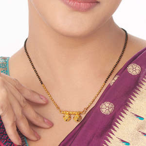 Pendentif Mangalsutra en or Zariya Watimani - Charme de pendentif raffiné - Product Image 3