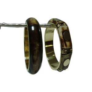 Bracelet en résine de qualité supérieure en plusieurs couleurs, nouveau Design fait à la main, résine imprimée de forme ronde - Product Image 6