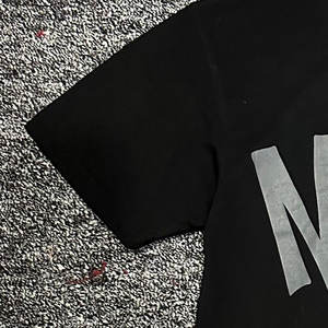 เสื้อยืดผู้ชายพิมพ์ลายกราฟิกแนวสตรีทแวร์ผ้าฝ้าย100% 280 GSM รุ่นเฮฟวี่เวท - Product Image 4