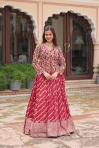Recién llegado hermoso vestido Pure Dyable Viscose Jacquard Lehenga Choli con hilo rico-Lentejuelas Trabajo Proveedor indio a la venta - Product Image 4