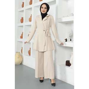 Conjunto Casual con Detalle de Cinturón en Color Beige, Top Largo Midi, Cuello Redondo, Manga Larga, 100% Poliéster, Modelo 88051 - Product Image 3