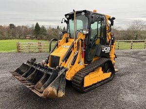 อะไหล่หลักของรถตักล้อยาง JCB 1CXT สำหรับงานเกษตรและก่อสร้าง ประกอบด้วยมอเตอร์ ลูกปืน ปั๊มไฮดรอลิกมู๊ก เครื่องยนต์ และเกียร์ - Product Image 4