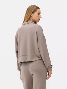 2025 New Arrival Custom Logo Tan Color <b>Funnel</b> Neck Half-Zip Oversize Sweatshirt & anti-wrinkle breathable hoodies for woman - Product Image 2