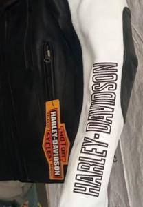 Chaqueta de Motociclista Personalizada de Cuero Genuino con Bloques de Color y Bordado 3D, Forro Extraíble, para Estilo Vintage Retro Clásico Anti-UV - Product Image 4