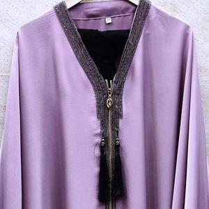 Vêtements musulmans traditionnels islamiques élégants et modestes pour femmes, vêtements de fête à fermeture éclair ouverte sur le devant, Abaya Style Dubaï-Accessoire inclus - Product Image 1
