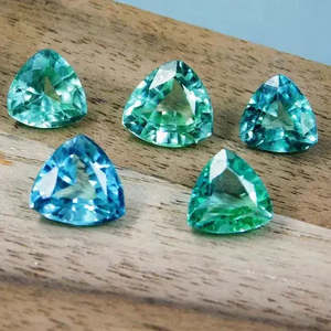 Saphir vert naturel de qualité AAA+ du Montana, 19,10 carats, coupe trillion époustouflante, pierre précieuse certifiée, Gem183 - Product Image 2