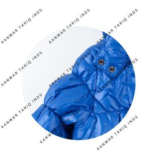 Customized 360gsm Oversized Cotton Pullover Heavyweight Polar Fleece 360gsm Embossed <b>Zippered</b> Pullover <b>Hoodie</b> for Winter - Product Image 6