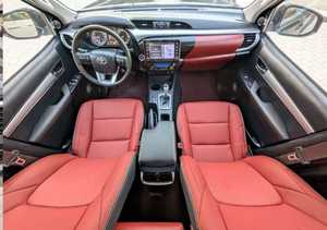 Hilux 99xXS 2022 Usado para el Mercado Global, Versión ADVENTURE GCC V6 4.0L, Equipamiento Completo, Transmisión Automática Inteligente - Product Image 3