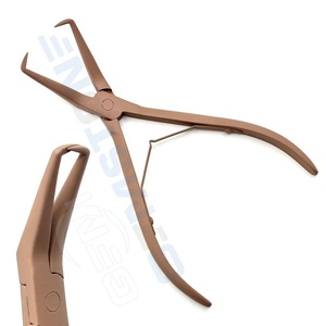 Pince professionnelle pour extensions de cheveux en acier inoxydable, outil de serrage à micro-anneaux pour l'installation et le retrait d'extensions capillaires - Product Image 4