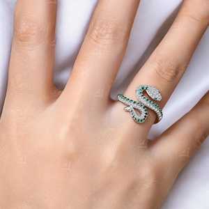Nouvelle conception de bague en argent sterling S925 avec diamant moissanite en forme de serpent, cadeau unique pour les femmes et les hommes - Product Image 4