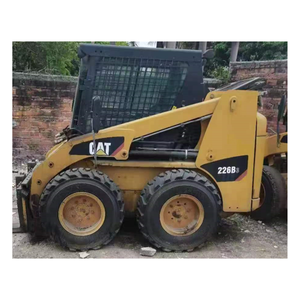 لودر انزلاقي التوجيه CAT226B3 أصلي مستعمل عالي الجودة صنع عام 2015 بحالة جيدة للبيع - Product Image 1