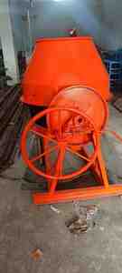 Manual <b>concrete</b> mixer <b>machine</b> with hand wheel and steel drum designed for small scale construction and onsite mixing work - Product Image 3