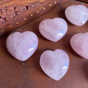 Haute qualité naturel Rose Quartz gonflé coeur coupe pierre précieuse pierre de cristal en vrac pour la décoration intérieure amour Attraction minéraux cadeau coeur - Product Image 1