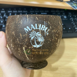 แก้วน้ำเปลือกมะพร้าวสลักเลเซอร์โลโก้ ผลิตจากมะพร้าวแท้คุณภาพสูง 100% จากเวียดนาม โดย Eco2go - Product Image 3