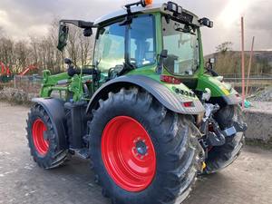Tracteur original Fendt 516 Vario d'occasion avec chargeur à vendre - Product Image 3
