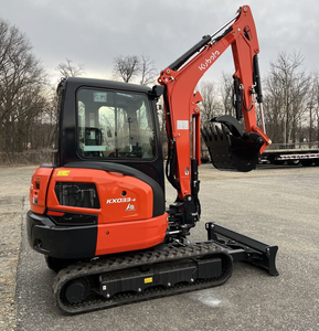 รถขุดขนาดเล็ก Kubota KX033-4 มือสองราคาประหยัด น้ำหนัก 3.3 ตัน รถขุดตีนตะขาบขนาดเล็กสำหรับขาย - Product Image 1