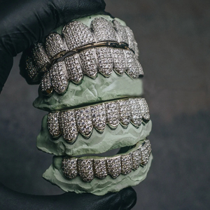 Customized Vintage VVS Moissanite Hip Hop Grillz <b>Teeth</b> with Gold Plating for Men-Wedding Gift - Product Image 4