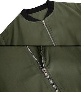 Haute Qualité Hiver Satin Bomber Veste Plus La Taille Hip Hop Style Chenille Broderie Imperméable Réversible pour Femmes et Hommes - Product Image 3