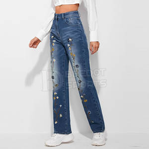 Pantalones vaqueros acampanados anchos informales para mujer del mejor diseño al por mayor, pantalones vaqueros transpirables de cintura media estilo recto lavado ligero a la venta - Product Image 5