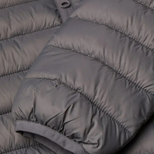 Chaqueta acolchada de alta calidad para hombre, chaqueta acolchada bordada de invierno con cuello levantado, forro polar recubierto para un estilo de burbuja informal cálido - Product Image 5