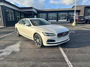 D'occasion Clean 2023 Vol-vo S-90 T8 Ultimate Recharge Plug-In Hybrid Sedan 4D - Product Image 2