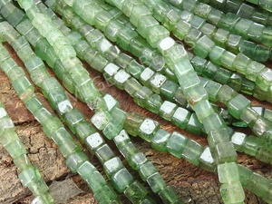 Novedad: Cuentas de Cuarzo Verde Fresa de 4mm, Lisas, en Caja de 16 Pulgadas, Cuentas PME GemsBeads, Precio al por Mayor para la Fabricación de Joyas - Product Image 5