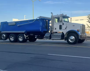Best!! long distance Industrial Grade <b>Diesel</b> Freight Vehicle with Sleeper Cabin for Highway Use vehicle <b>container</b> - Product Image 5