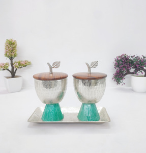 Plateau de service décoratif en émail avec bols Plateau de service de style nordique de qualité supérieure avec poignée et bol Bol de luxe moderne et design - Product Image 4